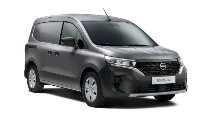 Nissan Townstar L1 Electric 90kW Tekna+ Van Auto 45kWh - Image 1